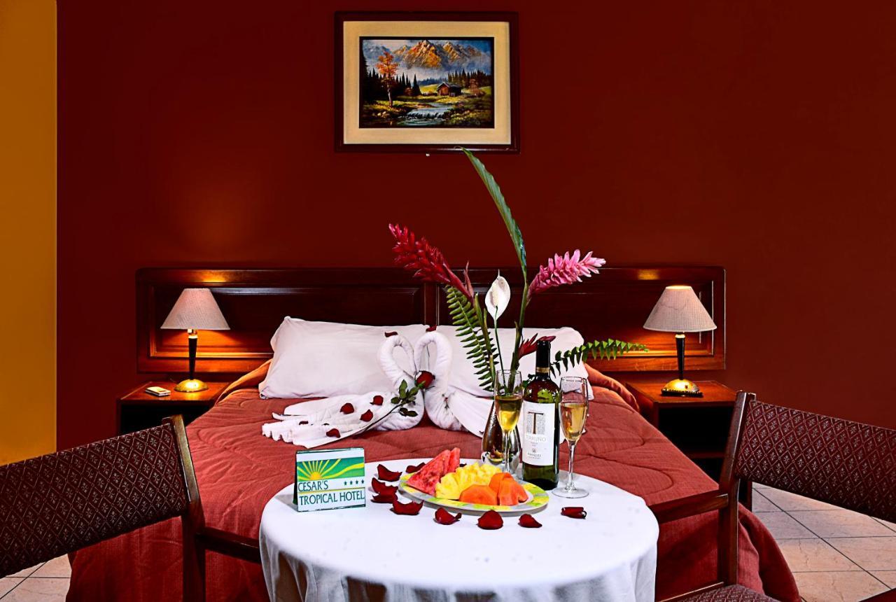 Cesar'S Tropical Hotel 图纳里镇 外观 照片